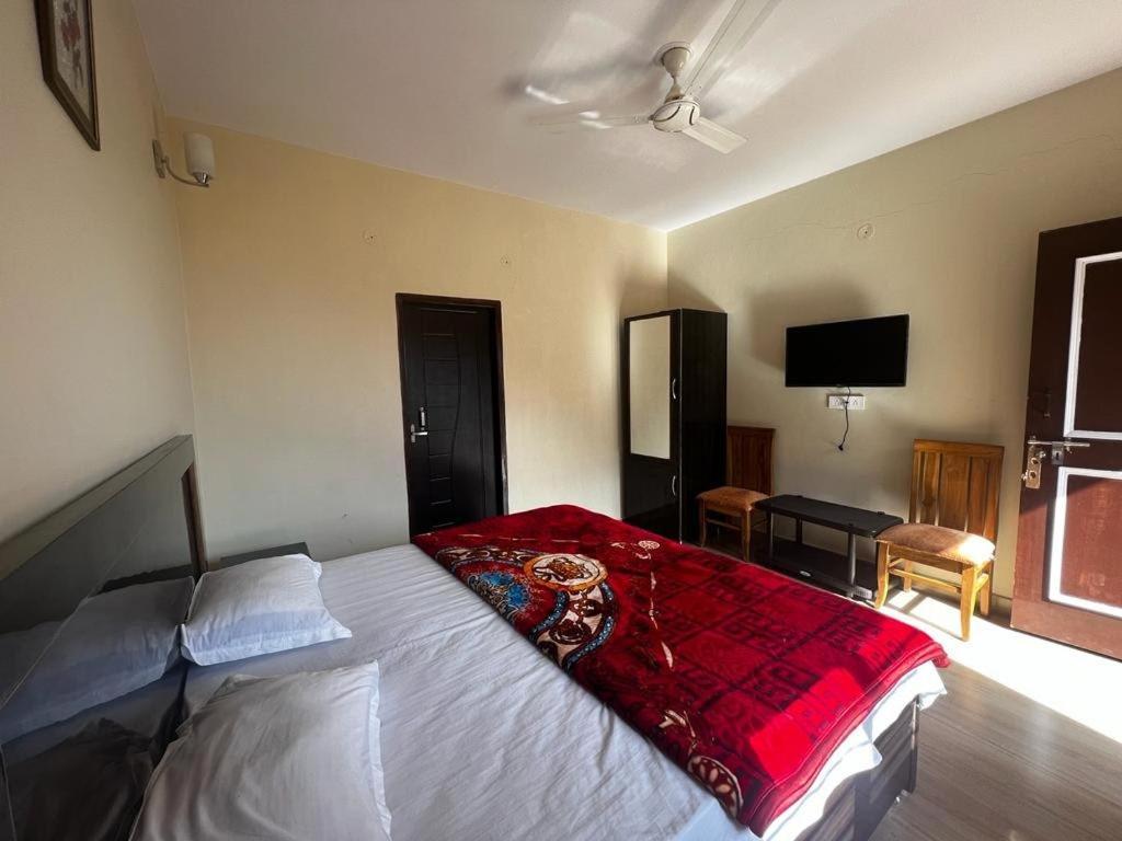 100 Stairs Holiday Home Mussoorie Exterior foto
