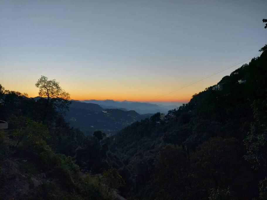 100 Stairs Holiday Home Mussoorie Exterior foto